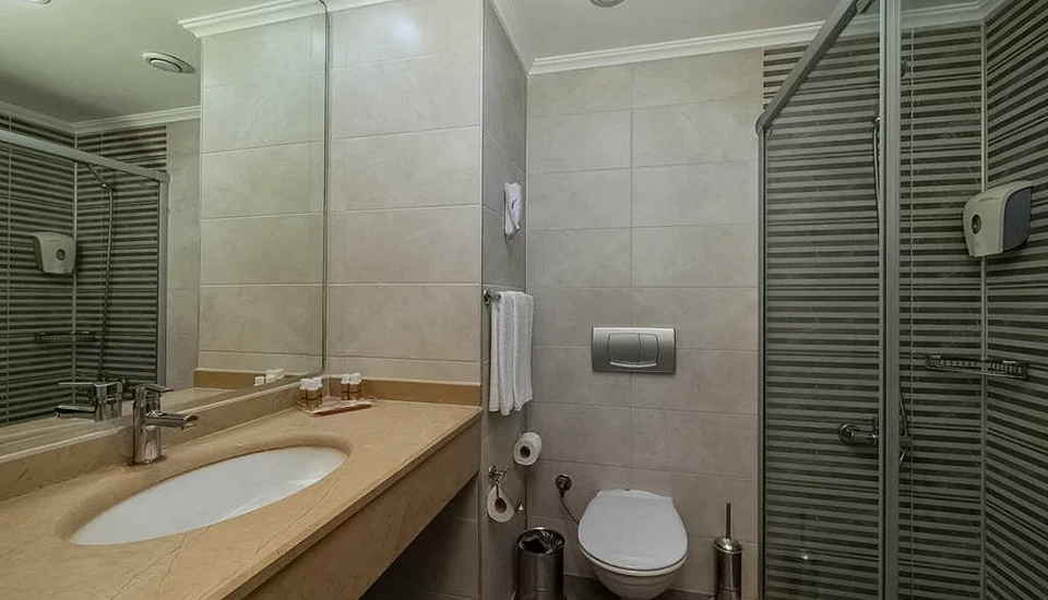 هتل کریستال پارایسو ورده ریزورت اند اسپا آنتالیا